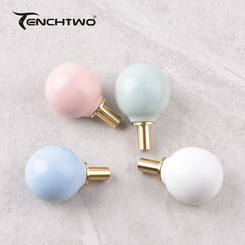 Round Ceramic Hook Clothes Han - Furniture Home Hardware のレビューと価格