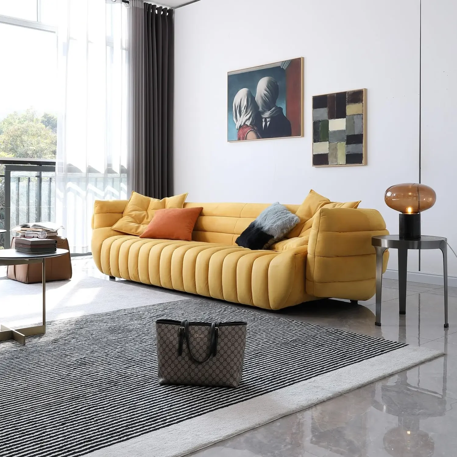 z Modern Comfortable Living Ro - Z. A. Furniture のレビューと価格