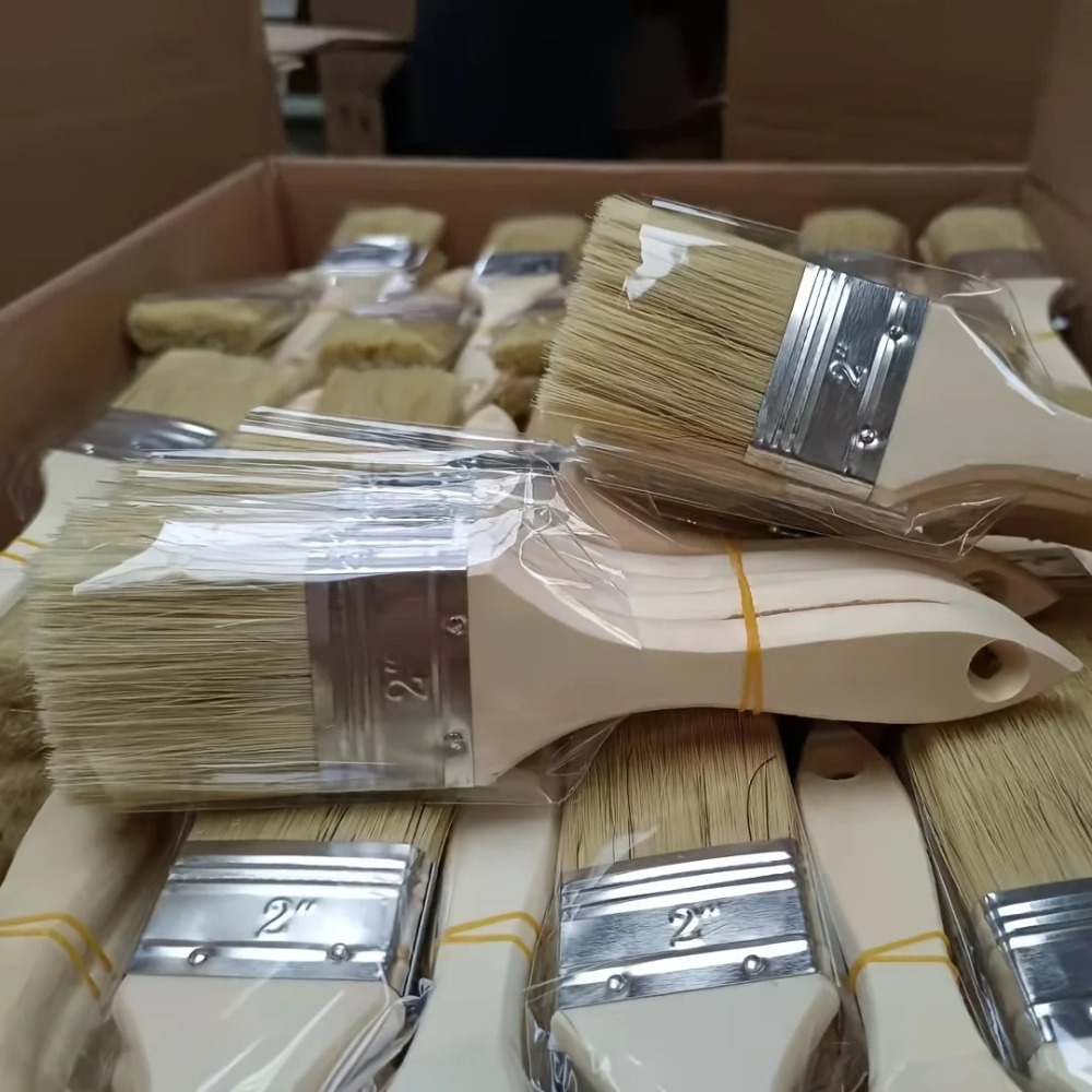 Wooden Paint Brush Set with Er - Furniture Home Hardware のレビューと価格